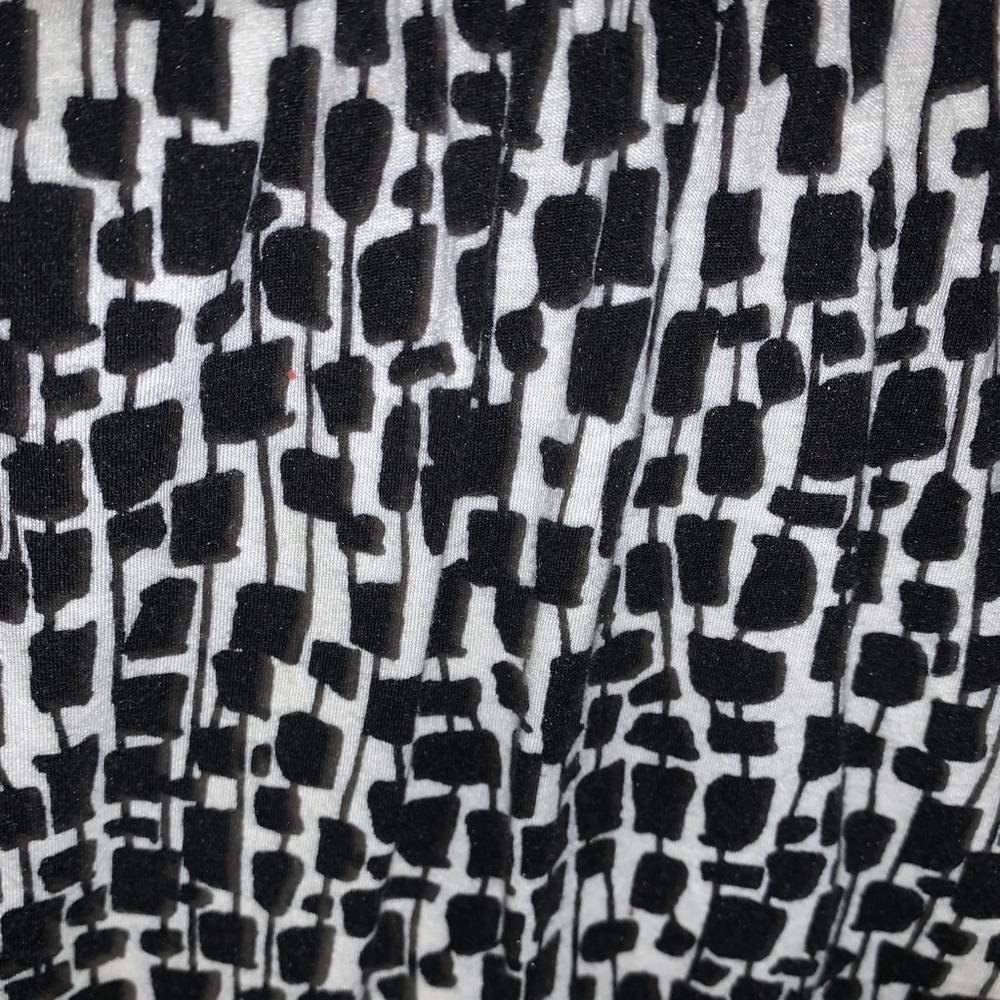 Patterned T-Shirt - Picture 5 of 6